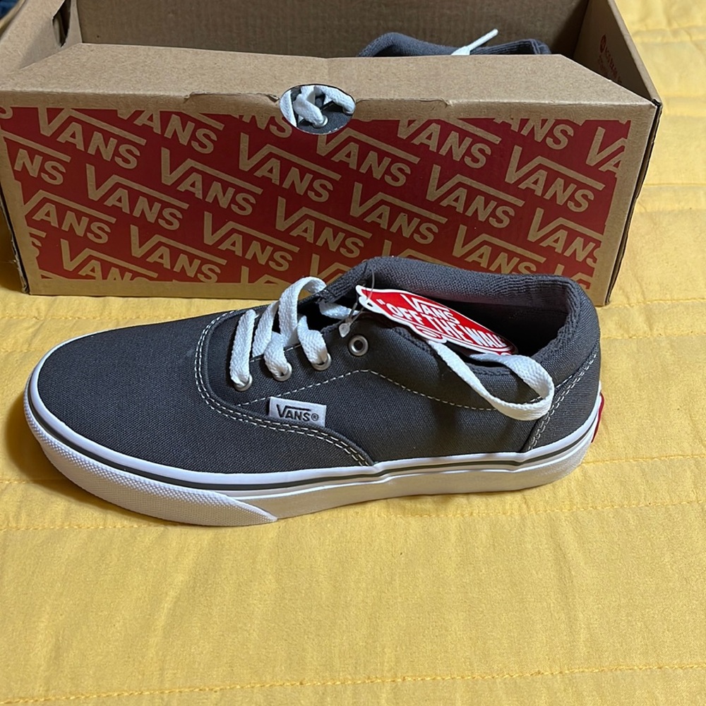 Youth size 2 Doheny Vans